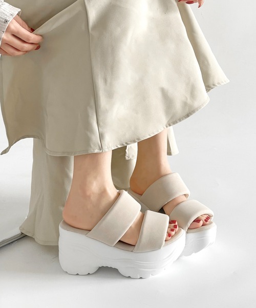 Shoes in Closet(シューズインクローゼット)の「+9.0㎝ 超軽量 厚底 スタイルアップソール フィット ベルト サンダル 6469(サンダル・レディース・ピンク/ブルー/ブラック×ブラック/アイボリー/ホワイト系3/ブラック系3・L/M/S/LL)」の9枚目の写真