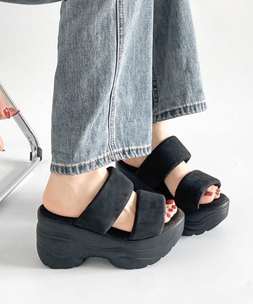 Shoes in Closet(シューズインクローゼット)の「+9.0㎝ 超軽量 厚底 スタイルアップソール フィット ベルト サンダル 6469(サンダル・レディース・ピンク/ブルー/ブラック×ブラック/アイボリー/ホワイト系3/ブラック系3・L/M/S/LL)」の13枚目の写真