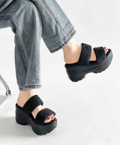 Shoes in Closet(シューズインクローゼット)の「+9.0㎝ 超軽量 厚底 スタイルアップソール フィット ベルト サンダル 6469(サンダル・レディース・ピンク/ブルー/ブラック×ブラック/アイボリー/ホワイト系3/ブラック系3・L/M/S/LL)」の14枚目の写真