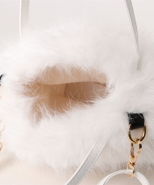 ammy.(エイミードット)の「【 ammy. / エイミードット 】ふわふわ ショルダー ハンド バッグ(ハンドバッグ・レディース・グレー/ブラック/ホワイト/ブラウン/ベージュ・FREE)」の21枚目の写真