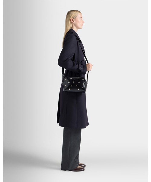 BALLY(バリー)の「EASY CAMERA(ボディバッグ/ウエストポーチ・レディース・ブラック・ONESIZE)」の2枚目の写真