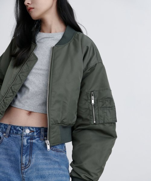 MUSINSA STANDARD WOMAN（ムシンサスタンダードウーマン）の「ウィメンズクロップMA-1ボンバージャケット[カーキ]（ブルゾン・レディース・その他・LARGE/MEDIUM/SMALL）」の20枚目の写真