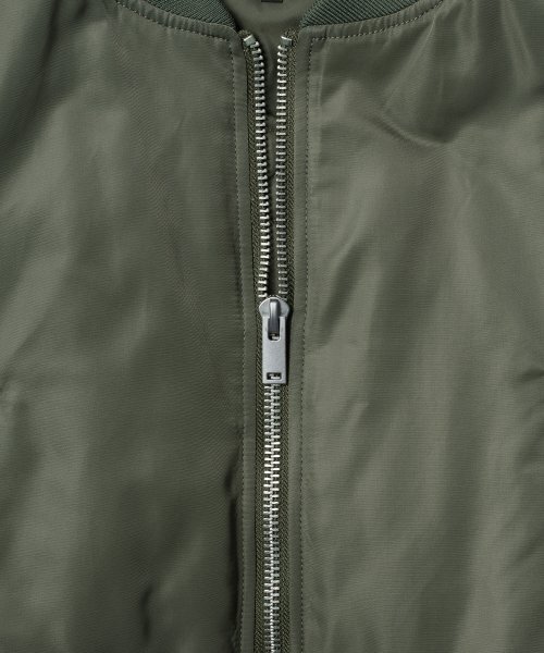 MUSINSA STANDARD WOMAN（ムシンサスタンダードウーマン）の「ウィメンズクロップMA-1ボンバージャケット[カーキ]（ブルゾン・レディース・その他・LARGE/MEDIUM/SMALL）」の13枚目の写真