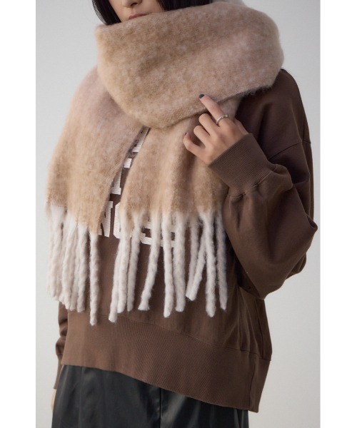 AZUL by moussy(アズールバイマウジー)の「マルチデザインフラッフィーロングマフラー(マフラー・レディース・ベージュ系その他/ベージュ/グレー系その他・FREE)」の18枚目の写真