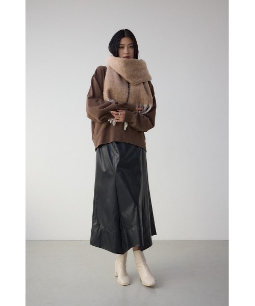 AZUL by moussy(アズールバイマウジー)の「マルチデザインフラッフィーロングマフラー(マフラー・レディース・ベージュ系その他/ベージュ/グレー系その他・FREE)」の20枚目の写真