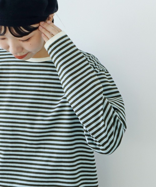 PAR ICI（パーリッシィ）の「ボーダー配色バインダー 長袖カットソー【SEASON COLOR】（Tシャツ/カットソー・レディース・マスタード/ダークブラウン/グリーン系その他/ピンク系その他2/カーキ/イエロー系その他/ブルー系その他・FREE）」の3枚目の写真