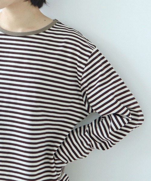 PAR ICI（パーリッシィ）の「ボーダー配色バインダー 長袖カットソー【SEASON COLOR】（Tシャツ/カットソー・レディース・マスタード/ダークブラウン/グリーン系その他/ピンク系その他2/カーキ/イエロー系その他/ブルー系その他・FREE）」の11枚目の写真