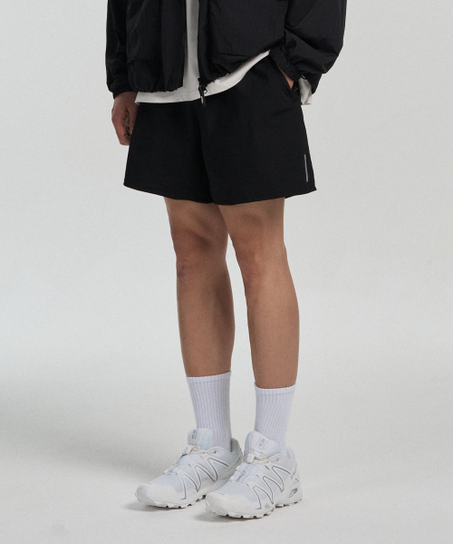 ATEZ（アテズ）の「AERO アクショントレーニングショーツ [ブラック]（その他パンツ・レディース・その他・SMALL/MEDIUM/LARGE/X-LARGE）」の6枚目の写真