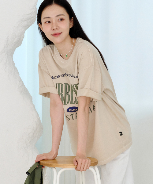 BUBBLPIECE(バブルピース)の「セカンドリメンバー ピグメントTシャツ_サンドベージュ(Tシャツ/カットソー・レディース・その他・MEDIUM/LARGE)」の2枚目の写真
