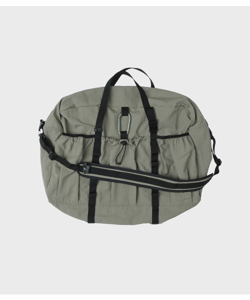 MMOGARDEN(エメモガーデン)の「mmo boston bag 095 nylon slub (3colors)(メッセンジャーバッグ・メンズ・ブラック/カーキ/グレイッシュベージュ・FREE)」の4枚目の写真
