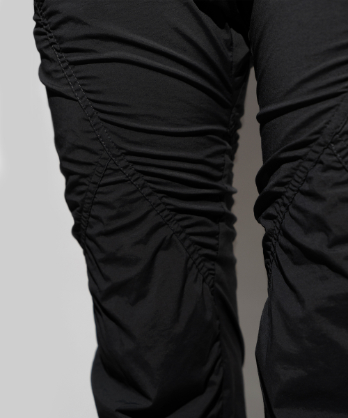 WHILE(ワイル)の「ソフトシェル レディース クライミングパンツ 登山用パンツ (DRY BLACK)(その他パンツ・レディース・その他・SMALL/MEDIUM)」の4枚目の写真