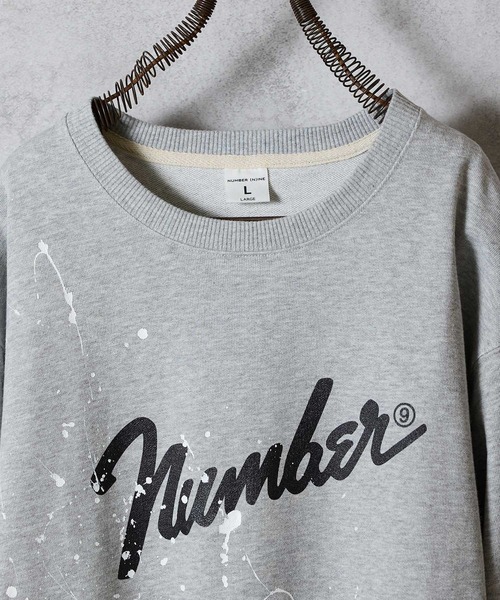 NUMBER (N)INE(ナンバーナイン)の「HAND PAINTED Number⑨ PRINTED CLASSIC CREWNECK SWEATSHIRT / ハンドペイント ナンバーナイン ロゴプリント クラシック クルーネック スウェットシャツ(スウェット・メンズ・ブラック系その他2/グレー系その他2/グレー・XL/L/M)」の10枚目の写真
