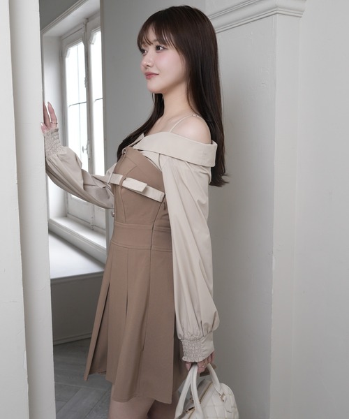 LIPSERVICE（リップサービス）の「オフショルシャツレイヤードライクワンピース（シャツワンピース・レディース・ネイビー/ベージュ/ブラック・S/M）」の5枚目の写真