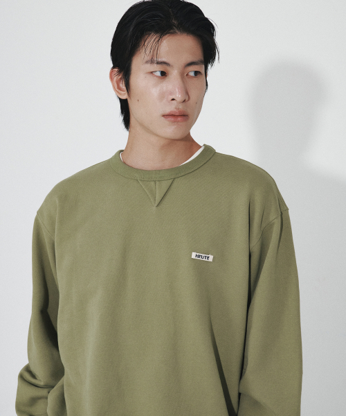 HEUTE(ホイテ)の「HEUTE SWEATSHIRT (OLIVE)(スウェット・メンズ・オリーブ・MEDIUM/LARGE)」の2枚目の写真
