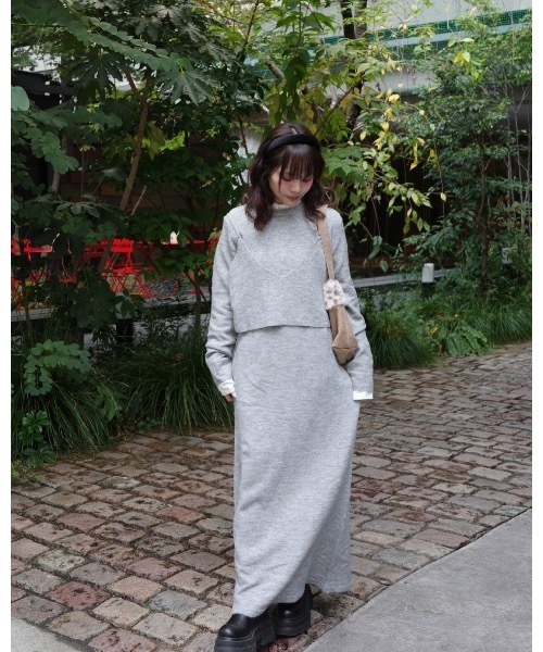 JUMELLE(ジュメロ)の「ビスチェ付きニットOP(ワンピース・レディース・ベージュ/グレー・MEDIUM)」の20枚目の写真