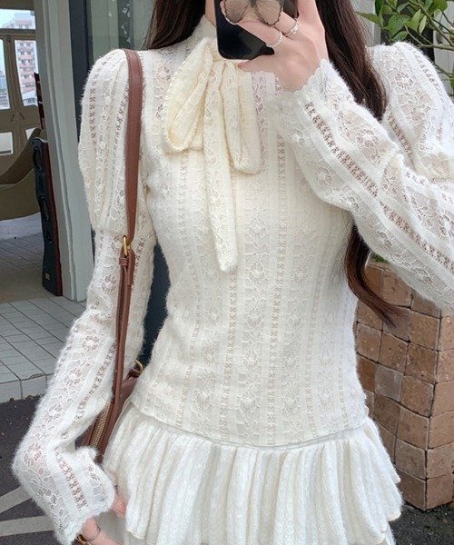 gossip！ロサンゼルス（ゴシップロサンゼルス）の「Y2Kリボン付きレースインナー 長袖（Tシャツ/カットソー・レディース・ホワイト/ベージュ・M）」の15枚目の写真
