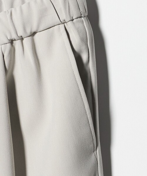 A DAY IN THE LIFE UNITED ARROWS(アデイインザライフユナイテッドアローズ)の「カルゼ タック イージーワイドパンツ ‐ウォッシャブル‐<A DAY IN THE LIFE>(その他パンツ・レディース・ネイビー/ダークグレー/ナチュラル・S/M)」の9枚目の写真