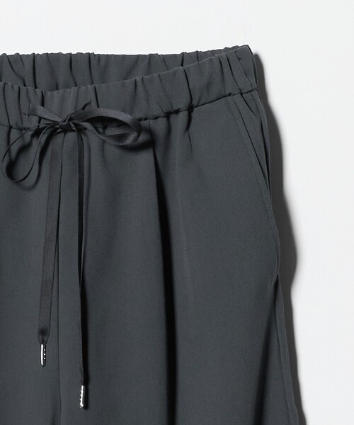 A DAY IN THE LIFE UNITED ARROWS(アデイインザライフユナイテッドアローズ)の「カルゼ タック イージーワイドパンツ ‐ウォッシャブル‐<A DAY IN THE LIFE>(その他パンツ・レディース・ネイビー/ダークグレー/ナチュラル・S/M)」の22枚目の写真
