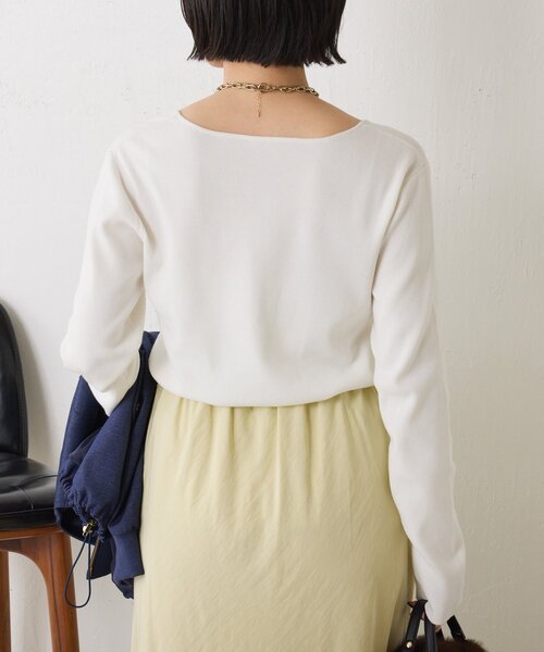 Jena espace merveilleux（ジェナ　エスパスメルヴェイユ）の「【好評につきコンパクトサイズ登場】スクエアネックニット（ニット/セーター・レディース・オフホワイト/ブラック/ライトグレー・FREE）」の12枚目の写真