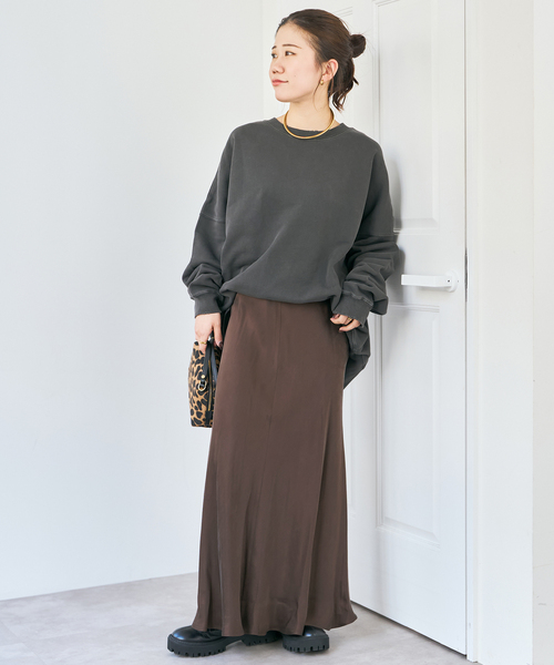 Spick & Span（スピックアンドスパン）の「キュプラフィブリルサテンスカート（スカート・レディース・ブラウン/ブラック/ベージュ系その他・36/38）」の5枚目の写真