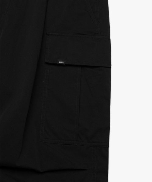 LMCの「WIDE CARGO PANTS black(その他パンツ・メンズ・その他・S/M/L)」の2枚目の写真