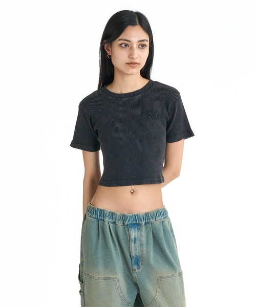 DC(ディーシー)の「DC/ディーシー レディース 半袖 ミニTシャツ 26 WS TELECO SHORT SS LST261313(Tシャツ/カットソー・レディース・スミクロ/マルチ/ライトピンク/ブラック/ホワイト・M/S)」の19枚目の写真
