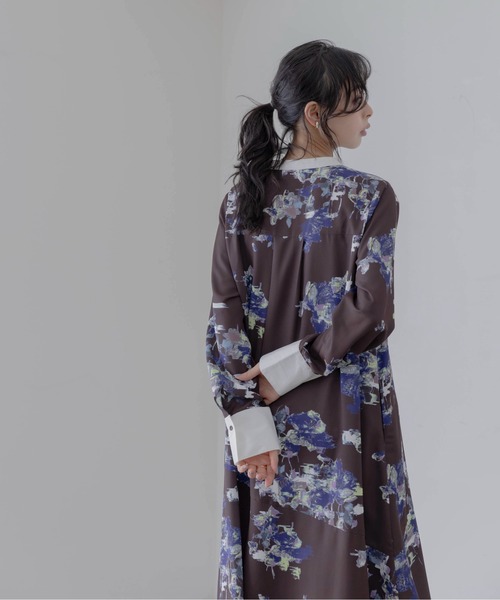 Eimee Law（エイミーロウ）の「ブラッシュフラワープリントワンピース（ワンピース・レディース・ブラウン/オフホワイト・FREE）」の7枚目の写真
