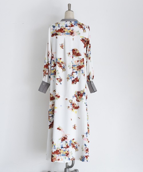 Eimee Law（エイミーロウ）の「ブラッシュフラワープリントワンピース（ワンピース・レディース・ブラウン/オフホワイト・FREE）」の21枚目の写真