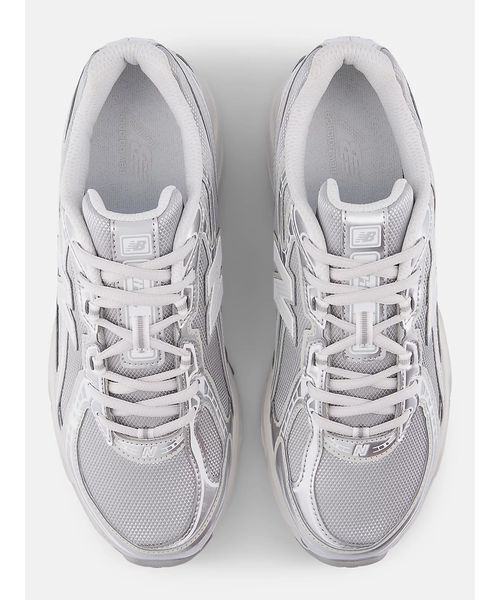 NEW BALANCE(ニューバランス)の「【New Balance】740(スニーカー・レディース・ホワイト・23/23.5/24/24.5/25)」の3枚目の写真