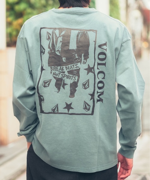 VOLCOM(ボルコム)の「VOLCOM メンズ BACK GRAPHIC LS TEE ロンT 【2026年春夏モデル】(Tシャツ/カットソー・メンズ・ブラック/オフホワイト/ブルー系その他・SMALL/X-LARGE/MEDIUM/LARGE)」の3枚目の写真