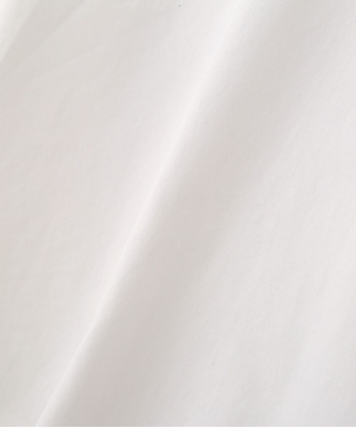 MHL.(エムエイチエル)の「GARMENT DYE COTTON SHIRTING(シャツ/ブラウス・レディース・ホワイト/グリーン・1/2)」の9枚目の写真