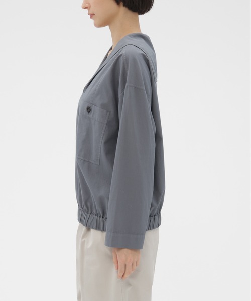 MHL.(エムエイチエル)の「GARMENT DYE COTTON SHIRTING(シャツ/ブラウス・レディース・ホワイト/グリーン・1/2)」の4枚目の写真