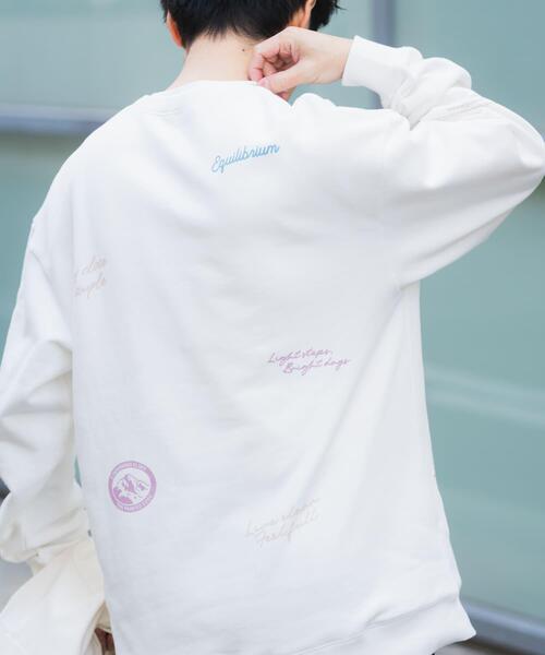 ITEMS URBANRESEARCH(アイテムズ アーバンリサーチ)の「ランダムプリント スウェットプルオーバー(スウェット・メンズ・ホワイト/ブラック/グレー・MEDIUM/LARGE)」の17枚目の写真