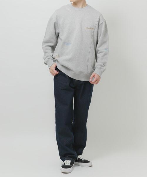 ITEMS URBANRESEARCH(アイテムズ アーバンリサーチ)の「ランダムプリント スウェットプルオーバー(スウェット・メンズ・ホワイト/ブラック/グレー・MEDIUM/LARGE)」の5枚目の写真