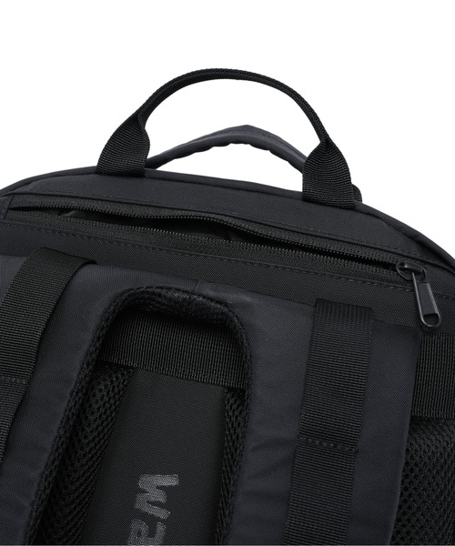 Wacky WiLLy（ワッキーウィリー）の「[26SS] FLIGHT V2 BACKPACK 33L（バックパック/リュック・メンズ・アイボリー/ブラック・FREE）」の13枚目の写真