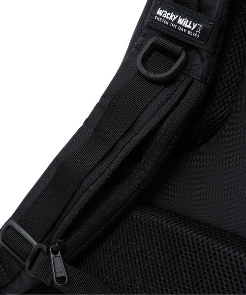 Wacky WiLLy（ワッキーウィリー）の「[26SS] FLIGHT V2 BACKPACK 33L（バックパック/リュック・メンズ・アイボリー/ブラック・FREE）」の17枚目の写真