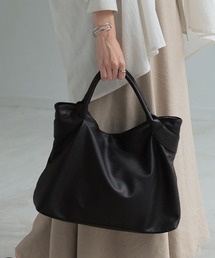 HUG.U（ハグユー）の「大容量 ショルダー付き レザーライクトートバッグ（トートバッグ）」