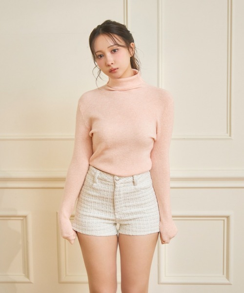 TITTY&CO.(ティティーアンドコー)の「ハイネックリブニット(ニット/セーター・レディース・ベージュ/グレー/ピンク/ライトグレー/アイボリー・FREE)」の5枚目の写真