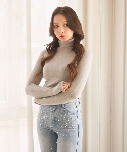 TITTY&CO.(ティティーアンドコー)の「ハイネックリブニット(ニット/セーター・レディース・ベージュ/グレー/ピンク/ライトグレー/アイボリー・FREE)」の21枚目の写真
