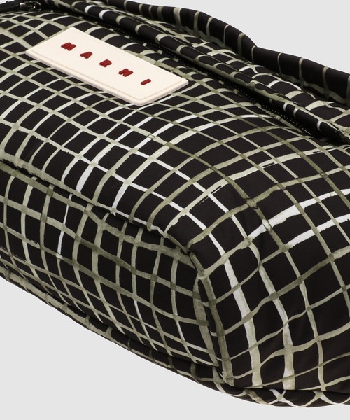MARNI（マルニ）の「CHECKED PUFF / ボディバッグ（ボディバッグ/ウエストポーチ・メンズ・ブラック系その他・ONE SIZE）」の3枚目の写真