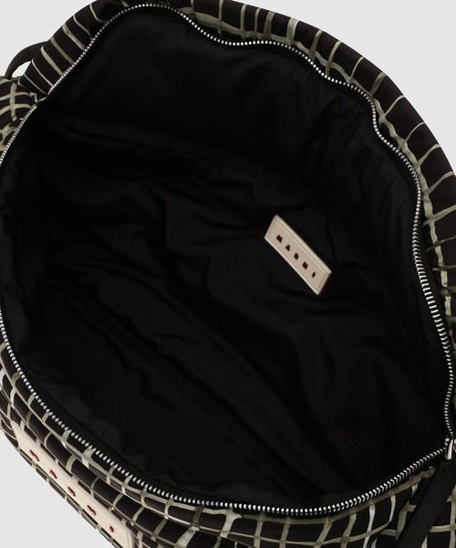 MARNI（マルニ）の「CHECKED PUFF / ボディバッグ（ボディバッグ/ウエストポーチ・メンズ・ブラック系その他・ONE SIZE）」の8枚目の写真