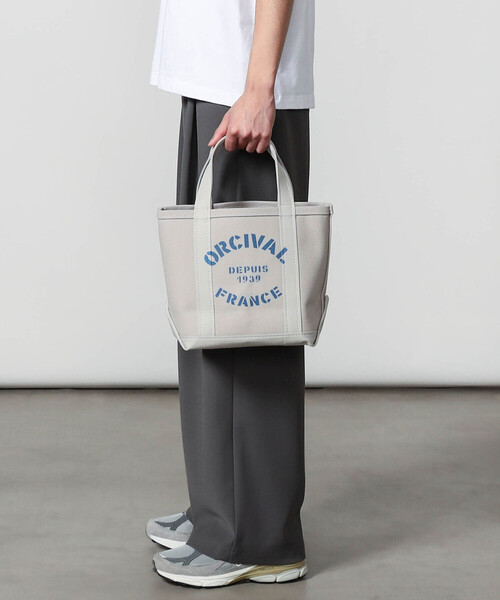ORCIVAL（オーシバル）の「ORCIVAL | プリント キャンバストートバッグ 小 UNISEX（トートバッグ・レディース・グレー系その他/ホワイト系その他5・-）」の11枚目の写真