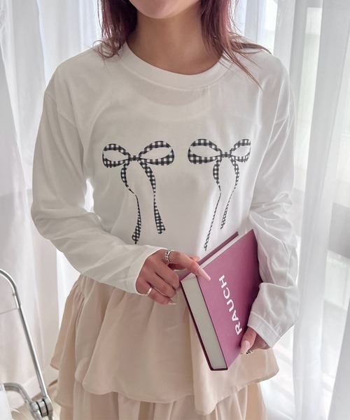 etta(エタ)の「ハート×リボンロンT/長袖Tシャツ(Tシャツ/カットソー・レディース・ホワイト・MEDIUM)」の1枚目の写真