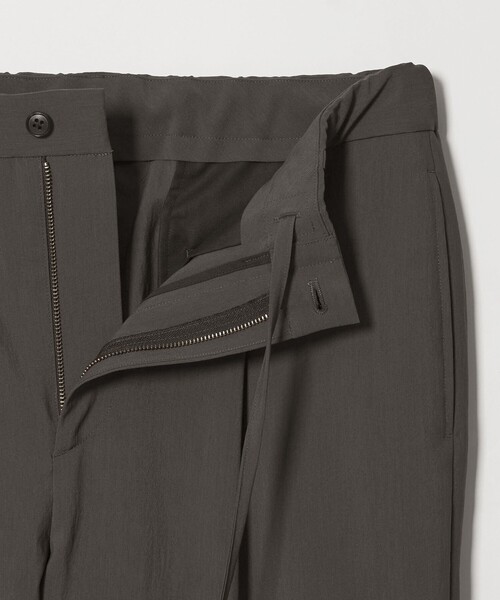 MONKEY TIME（モンキータイム）の「RENU TROシリーズ 1P テーパード イージー パンツ -セットアップ対応-（スラックス・メンズ・ブラック/ダークグレー・S/M/L/XL）」の7枚目の写真