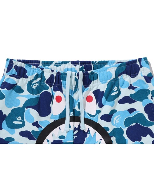 A BATHING APE（アベイシングエイプ）の「ABC CAMO SHARK SWEAT SHORTS（その他パンツ・メンズ・ブルー/ピンク/グリーン・X-LARGE/LARGE/XX-LARGE/MEDIUM/SMALL）」の8枚目の写真
