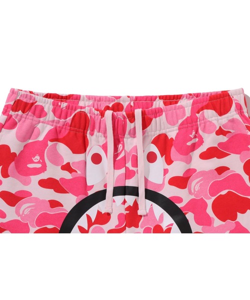A BATHING APE（アベイシングエイプ）の「ABC CAMO SHARK SWEAT SHORTS（その他パンツ・メンズ・ブルー/ピンク/グリーン・X-LARGE/LARGE/XX-LARGE/MEDIUM/SMALL）」の9枚目の写真