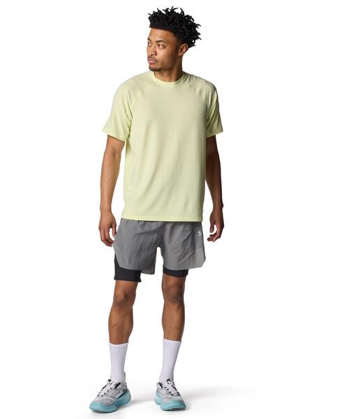 UNDER ARMOUR(アンダーアーマー)の「UAモチベート ソフト ショートスリーブ Tシャツ(トレーニング/メンズ)(Tシャツ/カットソー・メンズ・ライトグレー・L/XL/M/S/2XL)」の3枚目の写真