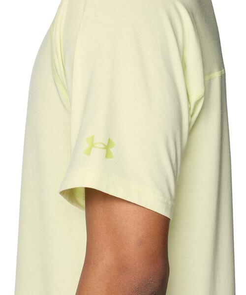 UNDER ARMOUR(アンダーアーマー)の「UAモチベート ソフト ショートスリーブ Tシャツ(トレーニング/メンズ)(Tシャツ/カットソー・メンズ・ライトグレー・L/XL/M/S/2XL)」の5枚目の写真