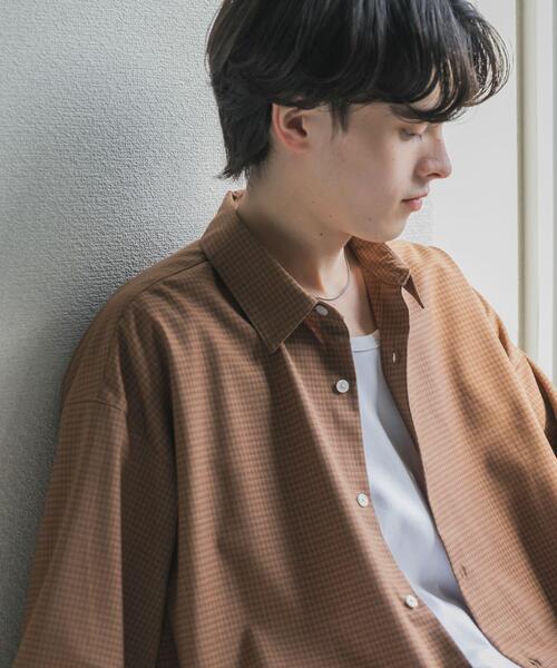 SENSE OF PLACE by URBAN RESEARCH（センスオブプレイスバイアーバンリサーチ）の「マイクロチェックレギュラーカラーシャツ（シャツ/ブラウス・メンズ・ライトブルー/ライトベージュ/ブラウン・LARGE/MEDIUM）」の4枚目の写真
