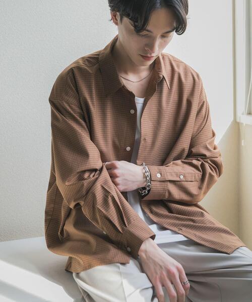 SENSE OF PLACE by URBAN RESEARCH（センスオブプレイスバイアーバンリサーチ）の「マイクロチェックレギュラーカラーシャツ（シャツ/ブラウス・メンズ・ライトブルー/ライトベージュ/ブラウン・LARGE/MEDIUM）」の5枚目の写真